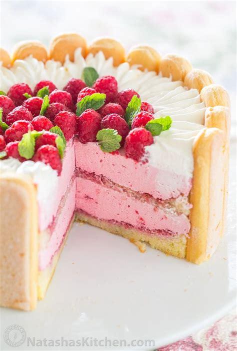 With step-by-step photos, you can master Raspberry Charlotte Russe Cake ...