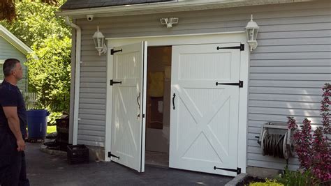 barn2.JPG (3264×1840) | Barn style garage doors, Garage door design, Garage doors