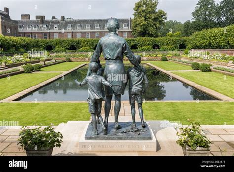 Kensington Palace, London, 2nd July 2021. Royal fans get their first glimpse of the new Princess ...