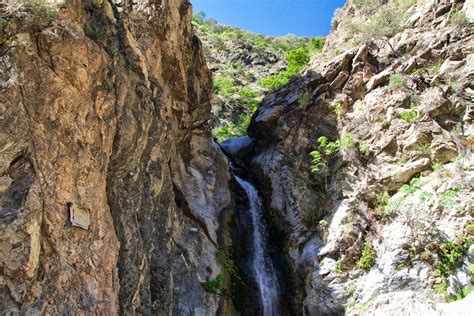 Eaton Canyon Falls Trail: A Beautiful Waterfall Close to LA ...