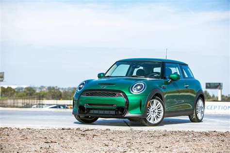 2023 Mini Cooper S Joins Our Long-Term Fleet | Edmunds