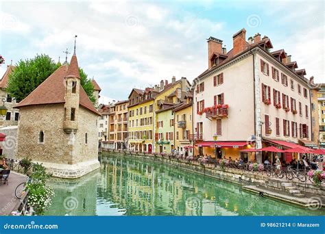 View of the Old Town of Annecy - France Editorial Stock Image - Image of landmark, alpes: 98621214