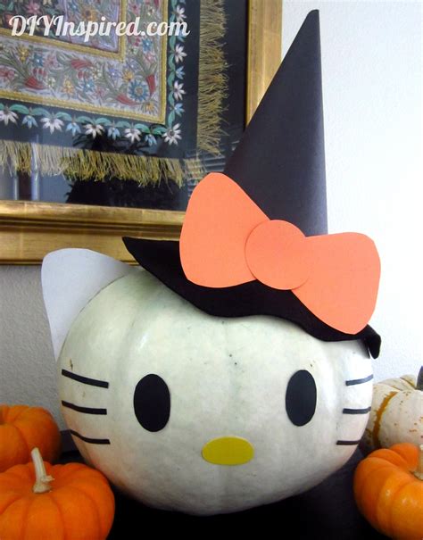 Hello Kitty Pumpkin - DIY Inspired