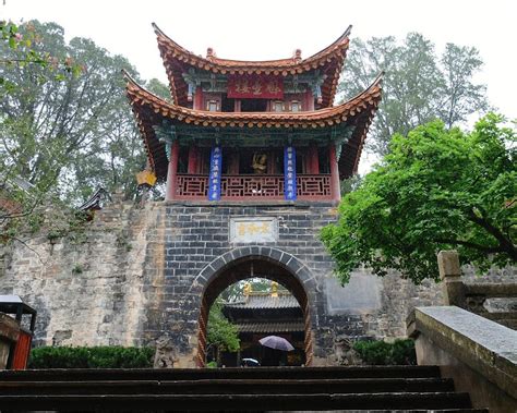 KUNMING GOLDEN TEMPLE: All You Need to Know BEFORE You Go