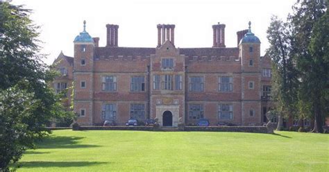 Chilham Castle - Canterbury - Parks & Gardens