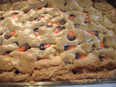 Recipes for Judys' Foodies: Candy Corn Caramel Blonde Brownies