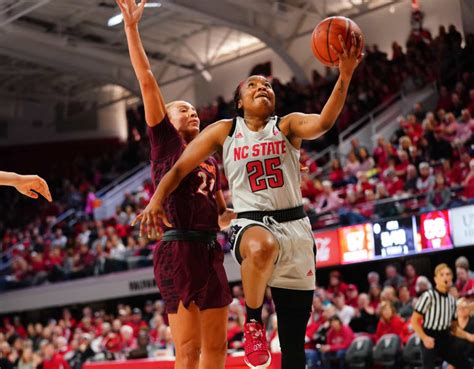 NC State Wolfpack women defeat No. 1 South Carolina 54-46