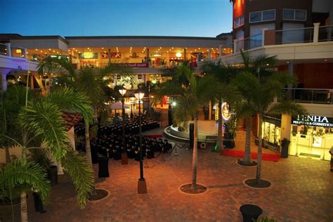 Aruba Malls and Shopping Centers: 10Best Mall Reviews