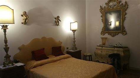 LUXURY VENETIAN ROOMS - Prices & Hotel Reviews (Venice, Italy)