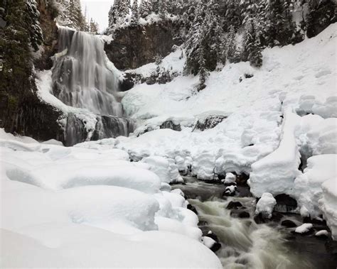 Snowshoeing in Whistler, Canada: The 9 Best Trails