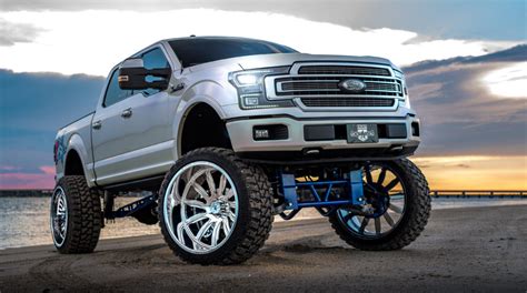 Ford F150 10-12 Inch Suspension Lift Kit 2015-2019