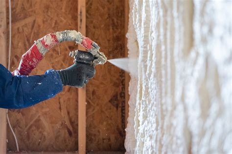 Spray Foam Insulation in Vermont | Building Energy