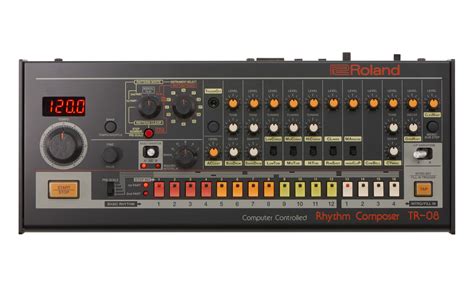 Roland announces software versions of its 808 and 909 drum machines | Engadget