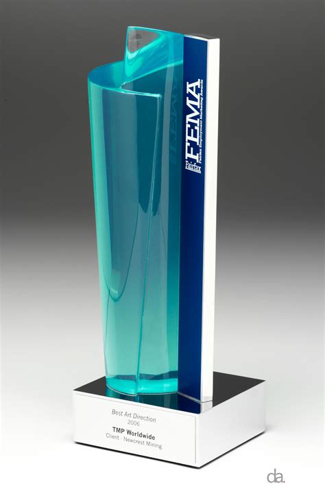 Acrylic & Glass Awards | Design Awards | Sydney Melbourne | Trophy design, Design awards, Glass ...