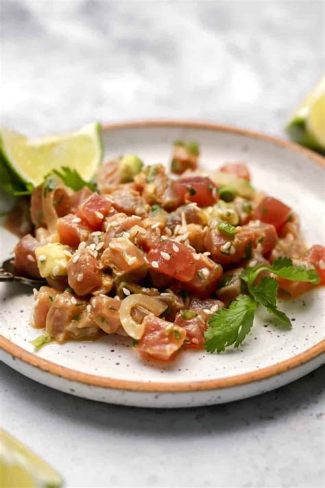 Tuna Tartare Recipe (holiday appetizer!) - Well Seasoned Studio