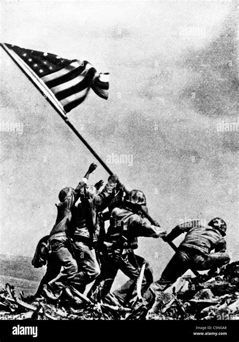 raised the American flag after the battle of Iwo Jima, 1945 Stock Photo - Alamy