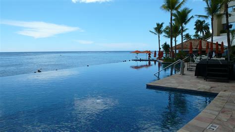 161/365 - infinity pool @ the sheraton waikiki | SUNDAY, 02.… | Flickr