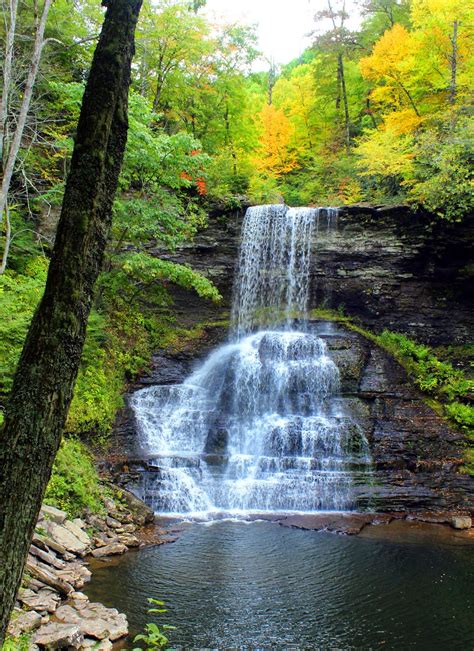 fromtheeditr: Photos: First Hike of the Fall-The Cascades