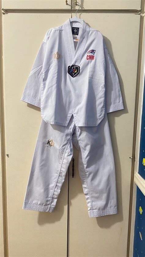 Taekwondo Uniform, Babies & Kids, Babies & Kids Fashion on Carousell