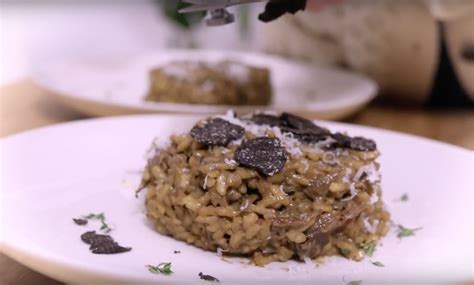 Black Truffle Risotto with Sparkling Rosé - Wine4Food | Black truffle, Truffles, Truffle risotto ...