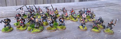 My Viking warband for SAGA. All Gripping Beast plastics. : minipainting