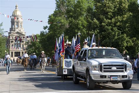 DVIDS - Images - Cheyenne Frontier Days parade [Image 2 of 14]