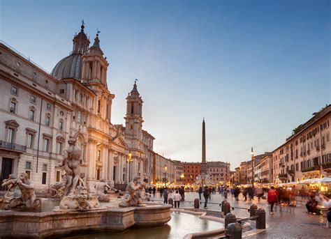 Piazza Navona, Rome Liveliest square - tipntrips