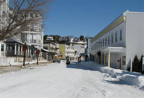 Mackinac Island in Winter - restaurants and pubs