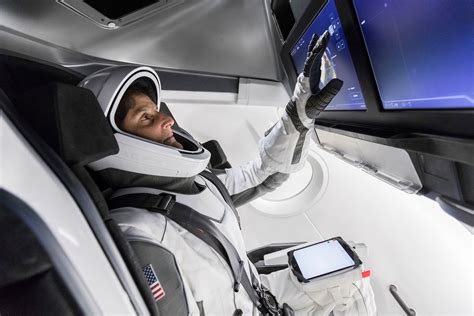 SpaceX's Crew Dragon astronaut spacesuit - collectSPACE: Messages