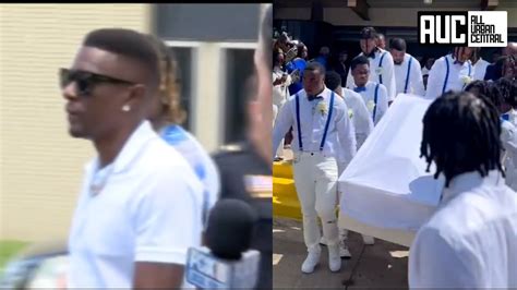 Boosie Pulls Up To JayDaYoungan Funeral To Pay His Respect - YouTube