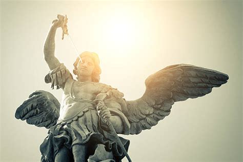 Top Guide on Archangels and their Roles in the Bible – When You Need God's Help Life Coaching