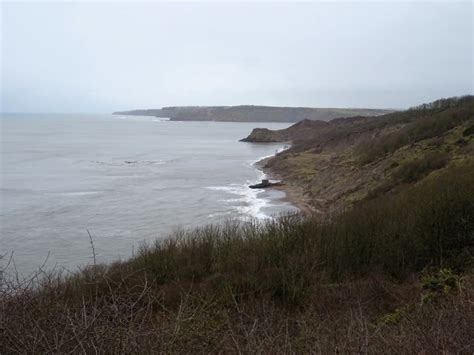 Coastal view towards Knipe Point and... © JThomas cc-by-sa/2.0 :: Geograph Britain and Ireland