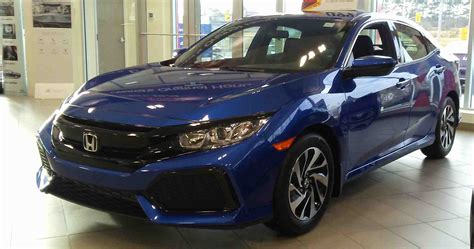 Showroom Showoff: 2018 Civic Hatch LX - Dow Honda