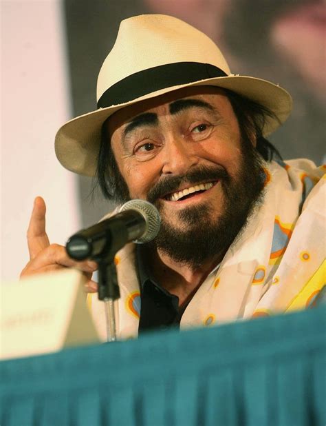 Italian tenor Pavarotti dies at age 71 | MPR News