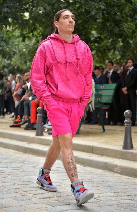 Arsenal's Hector Bellerin takes part in Paris Fashion Week | Fashion, Hector bellerin, Paris ...