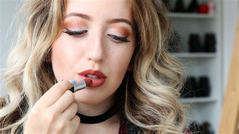 REVIEW | MAC Taupe Lipstick - LilyLike Blog