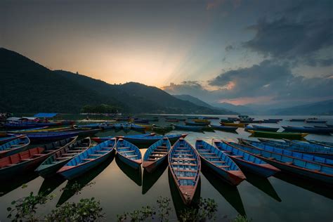 Phewa Lake ,Nepal | Lake, Nepal, Sydney opera house