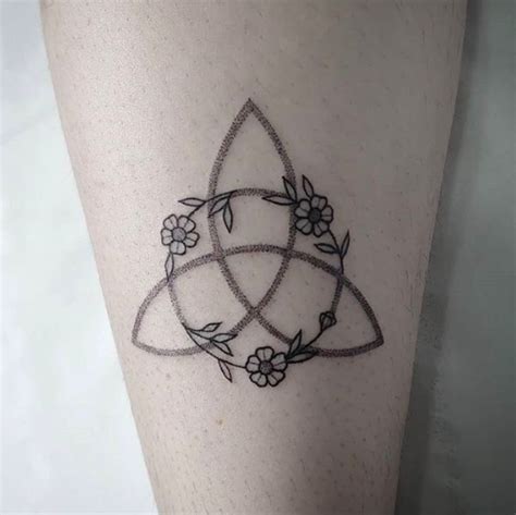 Awesome Irish Tattoos To Celebrate Your Celtic Heritage - Tattoo Stylist