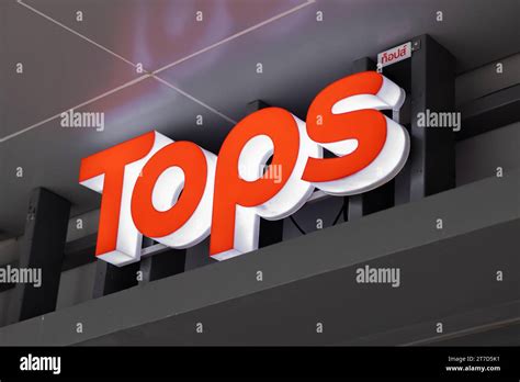 Tops brand new logo, Popular grocery chain in Thai based American Tops ...