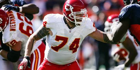 Former Kansas City Chiefs player Kyle Turley continues the Revenant Dispensary Tour — Greenway ...