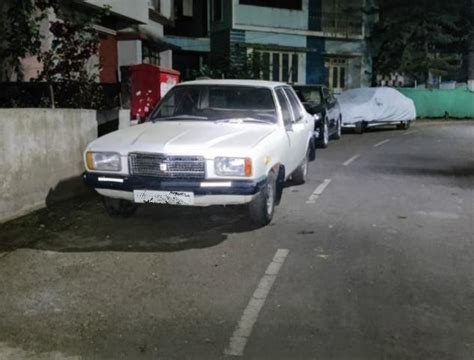 Hindustan Motors Contessa : r/CarsIndia