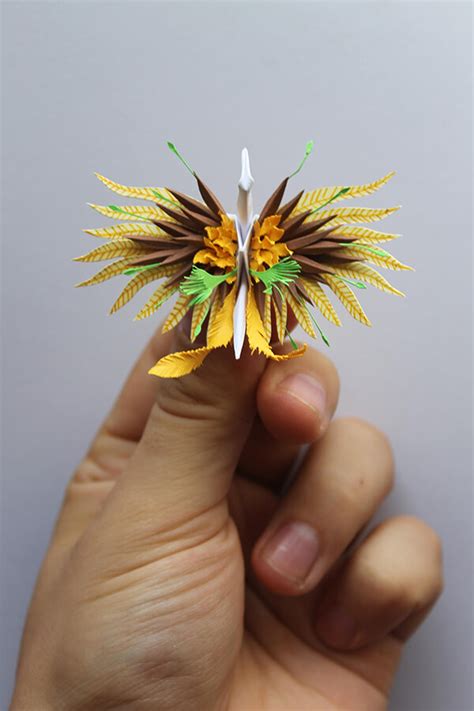 One Origami Paper Cranes a Day for 1,000 Days - Design Swan