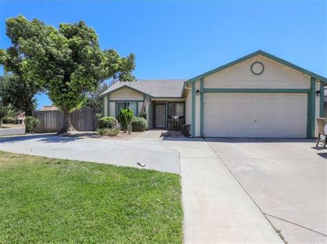 Livingston Real Estate - Livingston CA Homes For Sale | Zillow