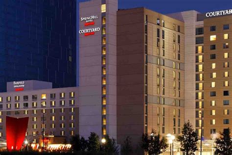 Courtyard by Marriott Indianapolis Downtown: Indianapolis Hotels Review ...