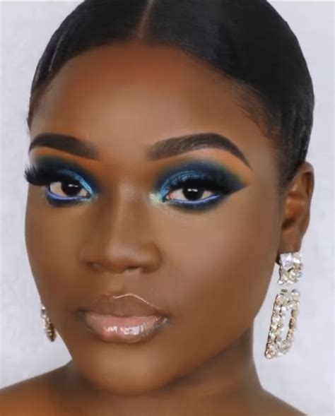 Bold makeup looks on dark skin | Brown girls makeup, Blue eyeshadow looks, Makeup for black women