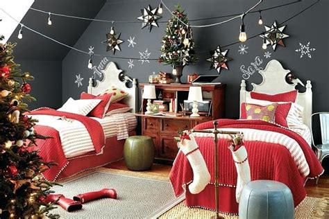 25 Christmas Bedroom Decoration Ideas To Inspire You