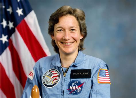Mary Cleave, NASA’s Pioneering Astronaut and Scientist, Dies at 76 - TrendRadars