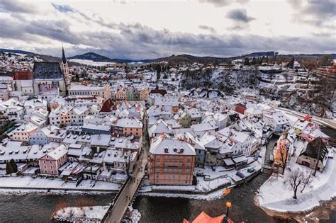 Premium Photo | Cesky krumlov winter day