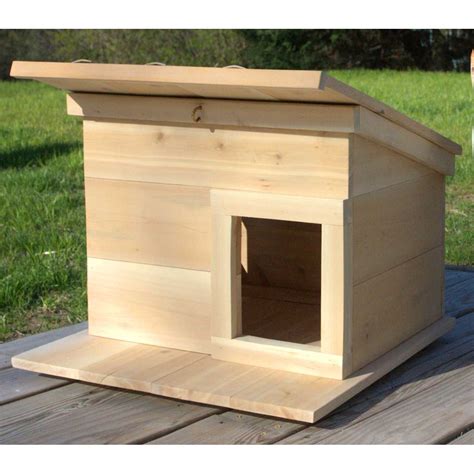 Outdoor Cedar Wood Cat House Shelter - CatsPlay Superstore