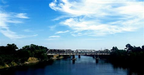 Sacramento Northern Bikeway - American River Bridge - Landmarks & Historical Buildings - CA-160 ...